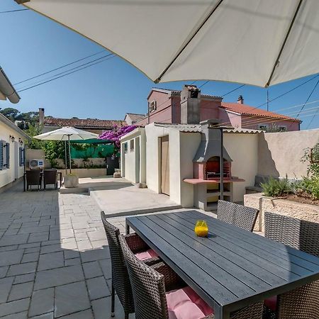 Apartments Relax Veli Lošinj Buitenkant foto