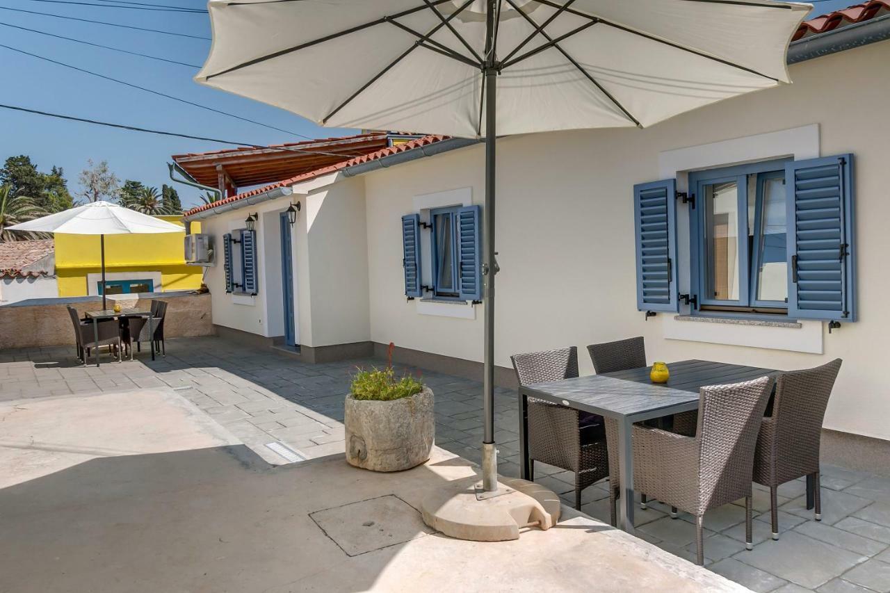 Apartments Relax Veli Lošinj Buitenkant foto
